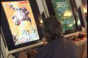 【動画】プレイヤーの動きについていけなくなったアーケードゲームがフリーズ・・・