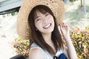 恒例となった秋元康さん帯コメント解禁！櫻坂46田村保乃1st写真集『一歩目』4種の裏表紙が公開