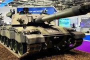 イギリスの次期主力戦車「チャレンジャー3」…ロンドンの防衛イベントDSEIで初の展示！