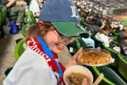 【画像】稲村亜美さん、西武ユニで野球観戦