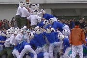 海外「日本の”棒倒し”とかいうスポーツがクレイジーすぎるんだが・・・」オリンピック競技にしよう、パンツ下ろされてる人がいるぞｗｗｗ