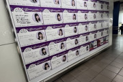 【画像】壮観！名鉄名古屋駅『乃木坂46トレインギャラリー』の様子がこちら！！！