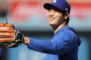 ドジャース初アーチへ大谷翔平「２番・ＤＨ」スタメン開幕から８戦＆３７打席不発 #MLB