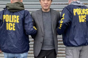 寿司を握りながらスパイ活動をしていた通称「スシ・ジョン」を逮捕