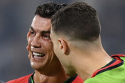 39歳ロナウド、EUROでPK失敗…試合中に号泣する