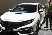 ホンダが改良型「シビック タイプR」の情報を公開　運動性能を高めて2020年夏に発売