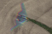 飛行中のB-2ステルス爆撃機がグーグルマップに映り込み話題に！