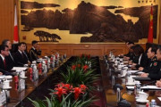 防衛省、自衛隊と中国軍のホットライン開設など信頼醸成図る考え…日中防衛相会談！