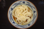 三大飲食チェーンの美味いもん　マックのダブルチーズバーガー　丸亀製麺のかけうどん　あと一つは？