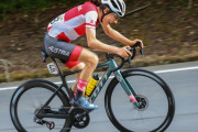 【超展開】五輪女子ロードレース、完全ノーマークのオーストリア人数学者が大逃げ →金メダルを獲得するという大番狂わせ発生ｗｗｗｗｗ