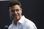 メルセデスのトト・ウォルフ「フェイスシールドはいい選択肢だと思ってたのにダメだった...」