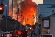 富山・高岡市の大法寺本堂が全焼か、約8時間40分後に鎮火　市中心部の火事に騒然 「炎と黒煙が…」  [5/17]
