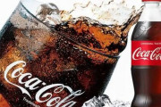 中国の大学「コカ・コーラを飲むことで、男性の大切な玉が大きくなるという研究結果が出た！」