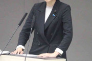 まるでアイドル…佐藤沙織里都議が初の一般質問　傍聴券すべてなくなる異例事態、拍手に議長注意