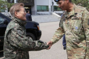 韓国大統領府の在韓米軍基地早期返還発表に驚いた元米韓連合ブルックス司令官…「本部の場所も未定のはずだが…」！