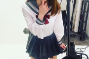 大食いアイドル、もえのあずき（３２）さん、セーラー服姿で華奢な太もも披露
