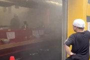 火事でも並ぶラーメン二郎。新宿歌舞伎町店火災の動画が話題に。