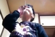 【動画】小学生「タバコがうめぇ～♪」