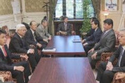 【悲報】特定野党「桜を見る会(５千万円)を追及したいから国会会期(一日３億円)を大幅に延長しろ」