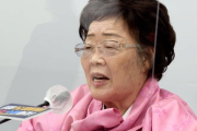 【韓国】慰安婦被害者の李容洙さん、外交部次官を叱責…「空虚な約束ではなく国連に行こう」