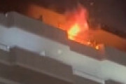 【動画】 愛知県額田郡幸田町 幸田町駅前 サンシティー幸田で火事 「電車降りたら幸田駅裏のマンションが火災」「消防車大集結」