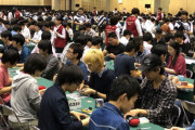 【画像】ポケモンカードの大会、イケメンと美女ばかりｗｗｗｗｗ