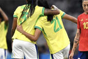 「過酷な大会」ブラジル女子代表がW杯王者スペインを撃破！