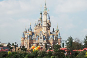 中国のディズニーランド、11日から再開へ！　他のパークなどの再開についてもコメント