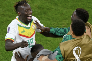 開催国カタール、待望のW杯初ゴールも…セネガルが3ゴールを挙げて今大会初勝利を飾る
