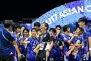 【U17アジア杯リポート】日本優勝の要因になった意識改革。世界で勝つために共有した「待つのではなくアタックする守備」