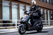 俺「当面バイクで通勤してもいいですか？」　部長「駄目だ！それだと免許持たない社員と不公平になる」
