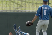 フェンス激突の五十幡が22日に検査　新庄監督「俺と森本コーチも悪い」