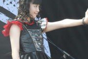 BABYMETALのファンカムの是非　“それがないと女の子たちのやり取りが観れない”　【海外の反応】