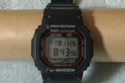 Gshockの腕時計使ってるインキャwwwww