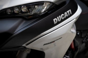 【悲報】DUCATIディーラーの従業員さん、公道レーサーごっこをしていたことをバラされてしまう