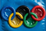 「選手村のコンドームが底をついた」IOCが発表