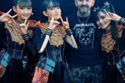 【海外】BABYMETALとフレデリク・ルクレールのバックステージショット
