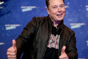 【朗報】イーロン・マスク、GPT5に対抗しGrok4を無料化