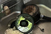 女さん「夫に邪魔って言ったら鍋で炊いてたご飯捨てられました…。モラハラだ」