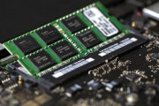 【朗報】ワイPCド素人､無事ノートPCのメモリ増設に成功