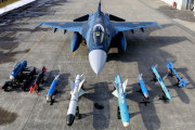 防衛省、空自F-2戦闘機に国産長射程ミサイル搭載を検討…F-15戦闘機の改修が難航で！