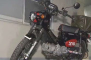 【悲報】正義の41歳おじさん、バイクに乗ったまま警察署内に侵入し空ぶかしして逮捕ｗｗｗｗ