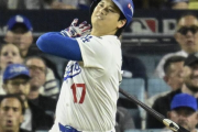 ドジャースが悪夢の大敗　大谷翔平が5打数無安打、シリーズ打率・071急ブレーキ...山本由伸は5回途中KO　カーショーも炎