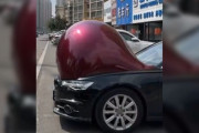 【動画】中国の車に『異変』が起こってしまうｗｗｗｗｗｗ