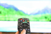 総務省「地上波4K始めるで。TV買えよ」
