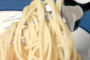 パスタって麺自体は安いけど具は高くね？どうやって安くすんの？