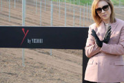 YOSHIKIが人生初の畑仕事　日本産ワインプロジェクト始動で北海道訪問　演奏と「動作が似ている」