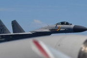 中国の戦闘機、太平洋上空で日本の哨戒機に45メートルまで接近して挑発＝韓国の反応