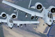 【軍事】ボーイング、A-10攻撃機向け新主翼納入　耐久性や整備性向上