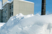 【悲報】ワイ東北民、豪雪で泣く・・・